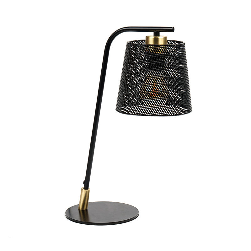 Lampu meja besi tempa logam nordik