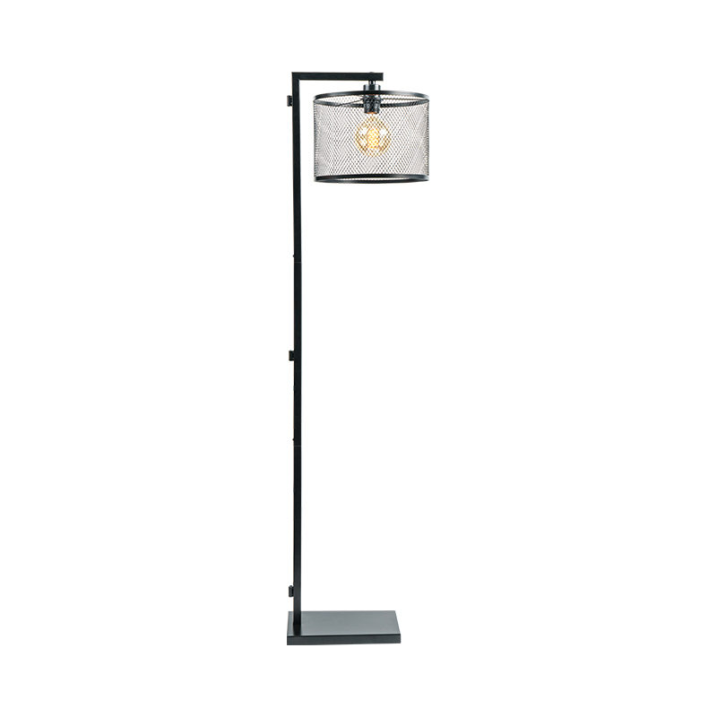 Lampu lantai besi gaya industri