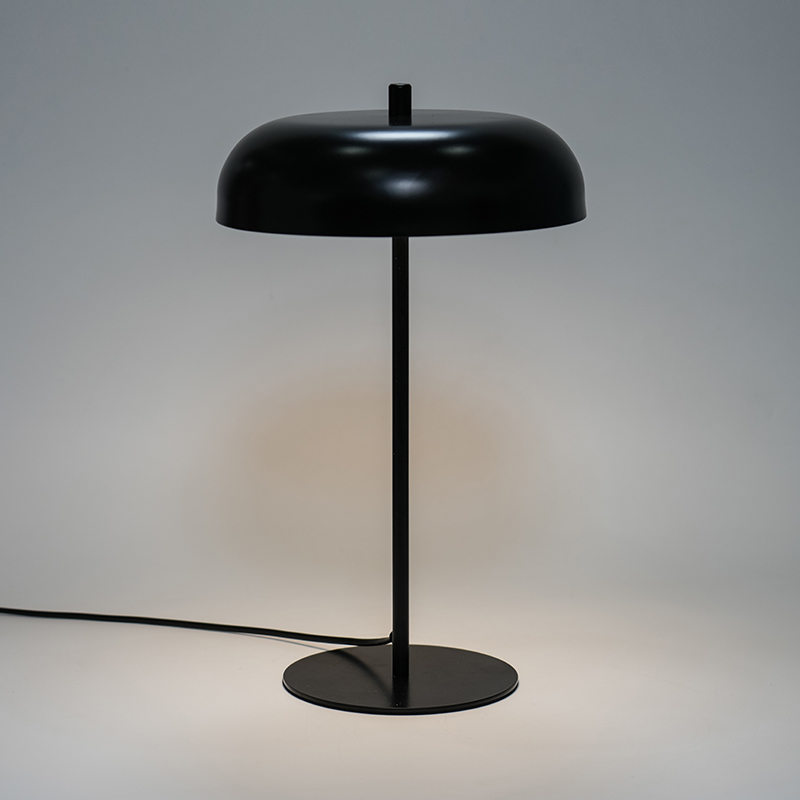 LED lampu meja logam vintaj