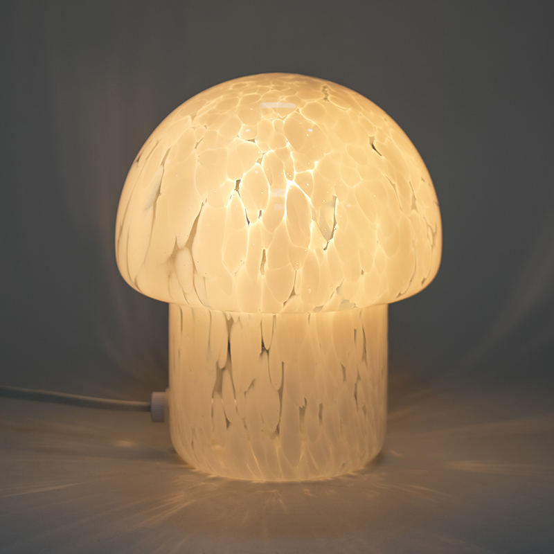 Lampu meja cendawan kaca