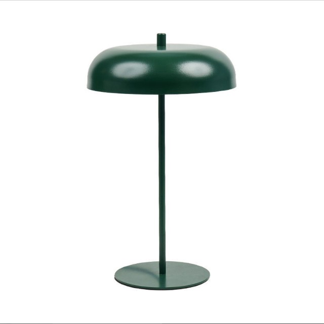 Adakah lampu meja LED selamat?